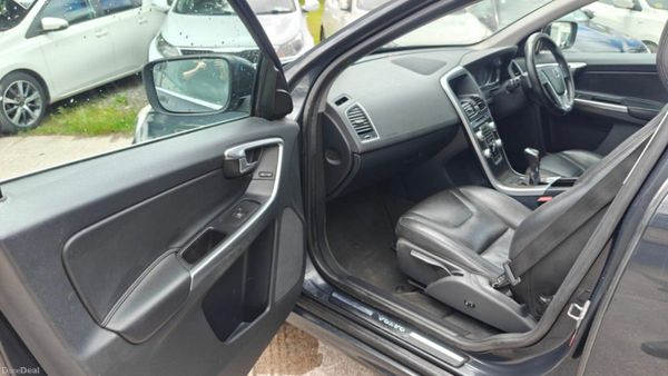 Volvo XC60 D4 (190hp) FWD SE 389183092