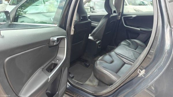 Volvo XC60 D4 (190hp) FWD SE 389183094