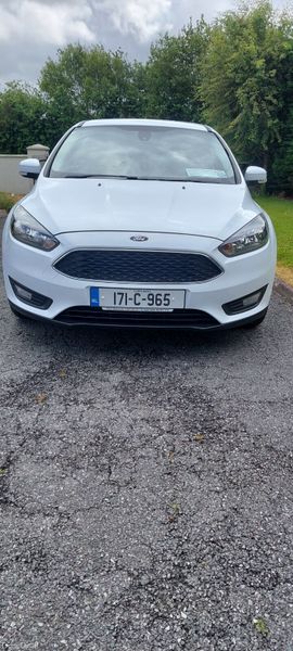 Ford Focus 2017 389196646