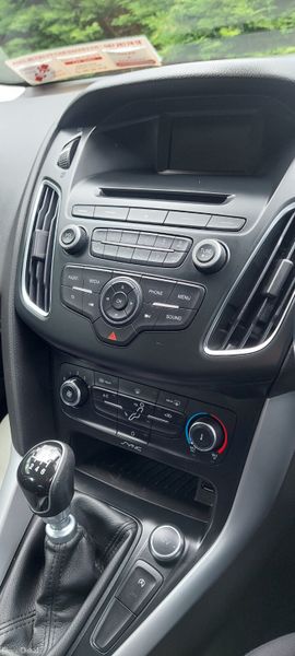 Ford Focus 2017 389196660