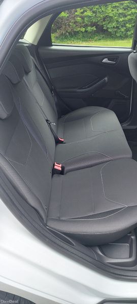 Ford Focus 2017 389196662