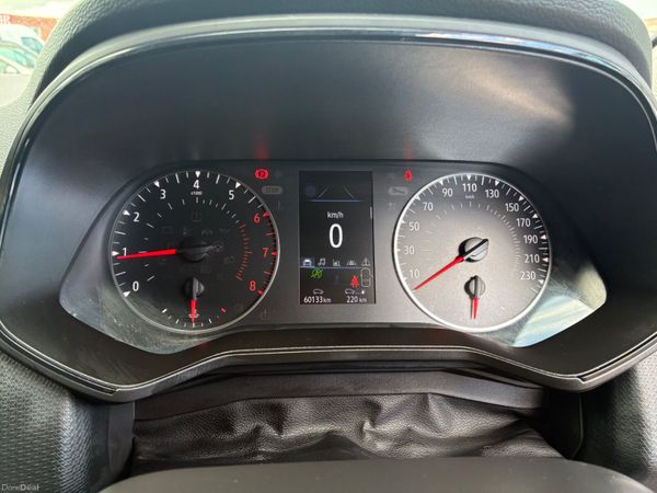 Renault Clio 1.0L Petrol Manual 389103858