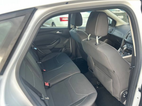 Ford Focus zetec auto new Nct 389264414