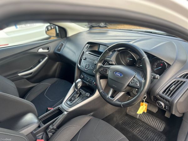 Ford Focus zetec auto new Nct 389264416