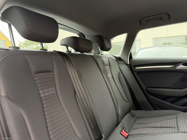 Audi A3 SPORT NAV 389270966