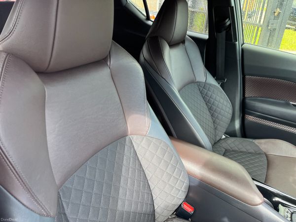 TOYOTA C-HR 2017, 1.8 HYBRID AUTO LOW KM HIGH SPEC 389271994