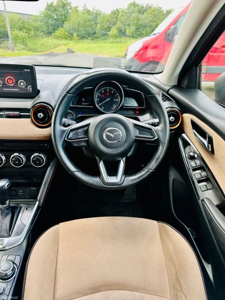Mazda Damio 389276112