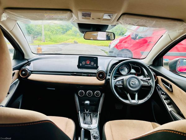 Mazda Damio 389276128