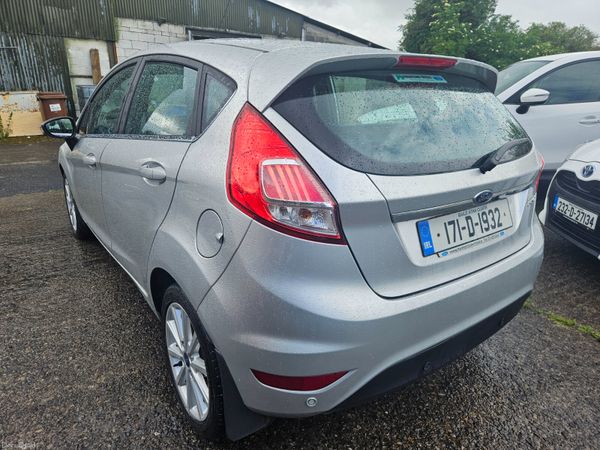 Ford Fiesta 2017 1.2 titanium 389285284