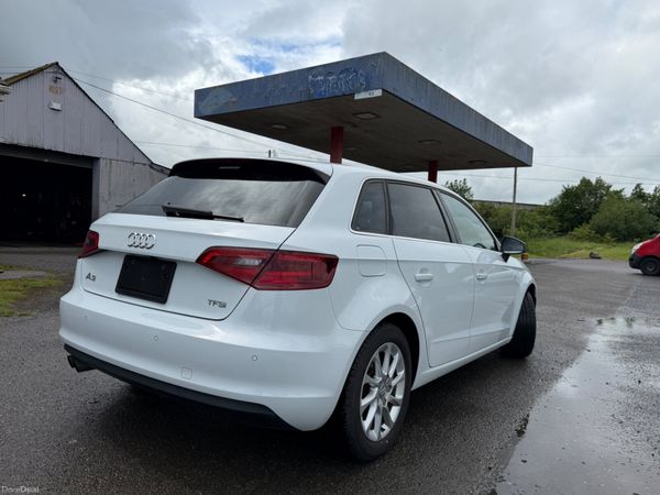 Audi A3 389287772