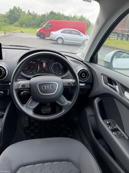 Audi A3 389287718