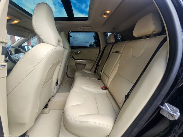 VOLVO XC60 D4 INSCRIPTION AUTO 389294400