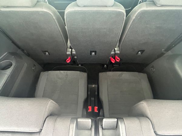 Volkswagen Touran 2019 7 Seater (Highline) 389207850