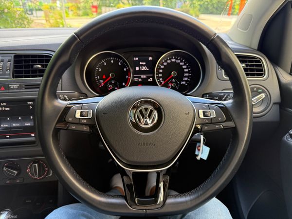Volkswagen Polo 2014 389230094