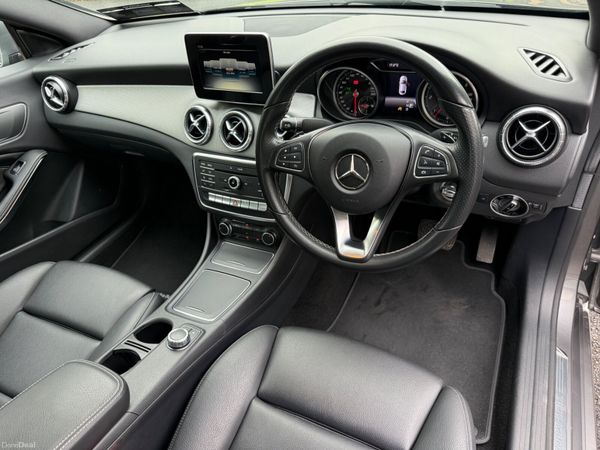 *57000kms* Mercedes-Benz CLA220d Urban Auto! 389234092