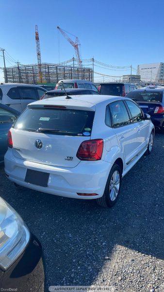 VW Polo 1.2 auto 162 reg 389236154