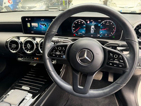 MERCEDES A200 AUTOMATIC 389239592