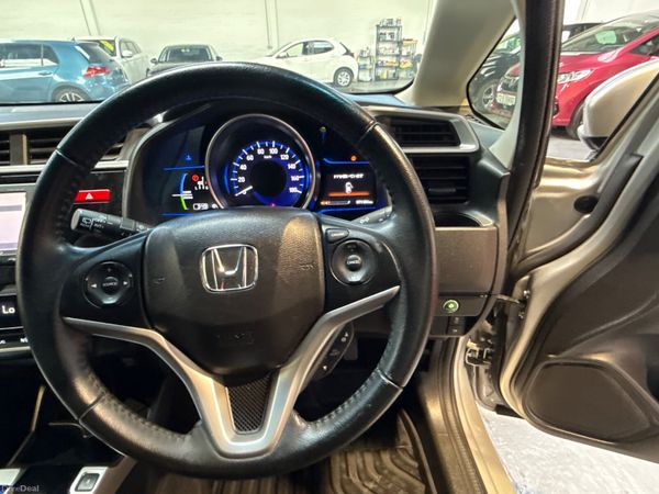 2015 Honda Fit 1.5 Hybrid Automatic,Leather spec 389342640