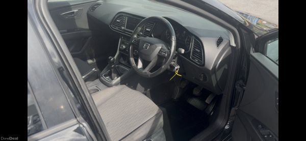 Seat Leon 2015 1.2 petrol 389361410