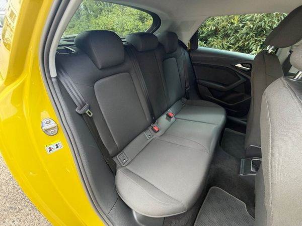 Audi A1 2020 1.0 TFSI Low KM Great spec 389384358