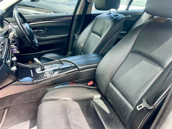 131 BMW 5-Series 389385990