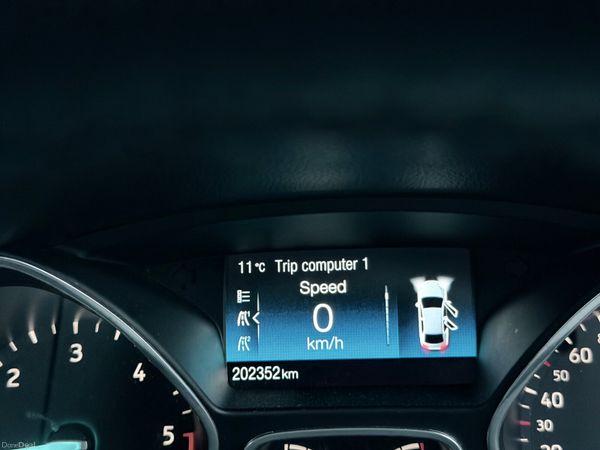 Ford Focus 2015 389398660