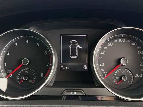 Volkswagen Golf LOW MILEAGE Automatic 389316974