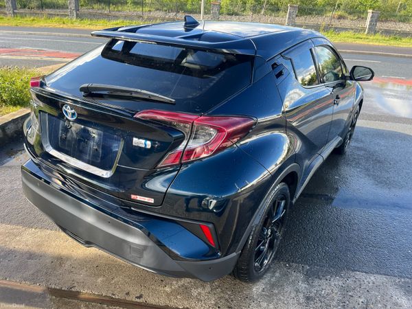 TOYOTA C-HR 2019,1.8 HYBRID AUTO HIGH SPEC LOW KMS 389321574