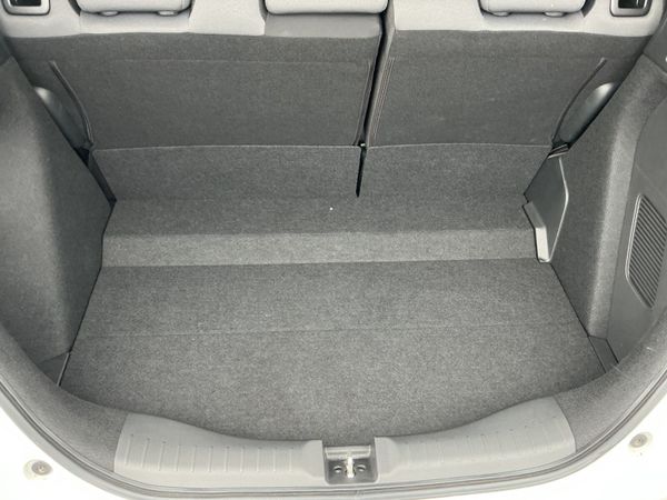 2023 HONDA FIT 1.5 HYBRID AUTO ONLY 5,850 KMS 389326692