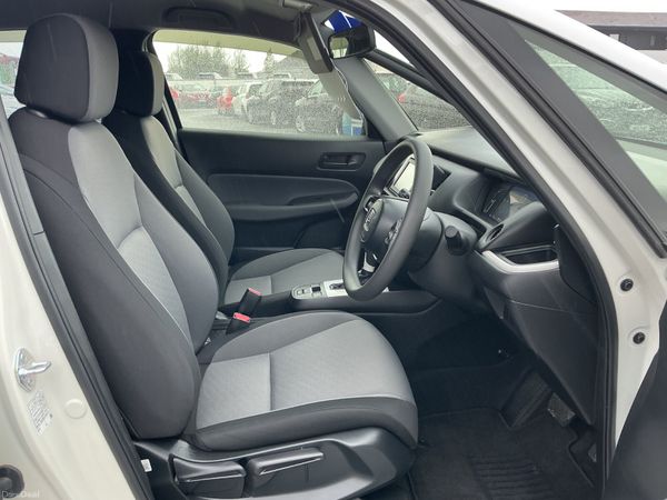 2023 HONDA FIT 1.5 HYBRID AUTO ONLY 5,850 KMS 389326698