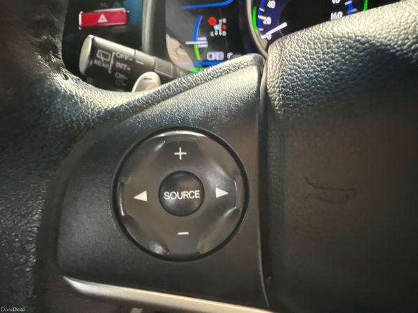 2016 Honda FIT 1.5 Hybrid automatic ,Sports Specs 389338652