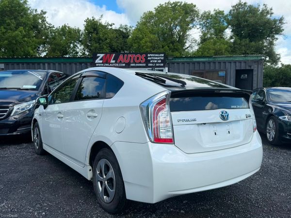 12 Toyota Prius Half Leather Seats 389441506