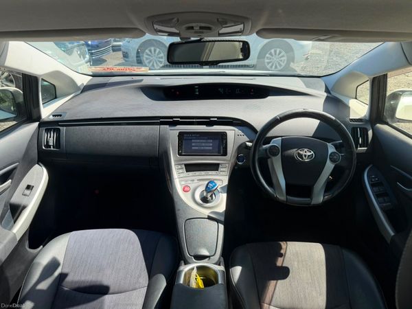 12 Toyota Prius Half Leather Seats 389441514