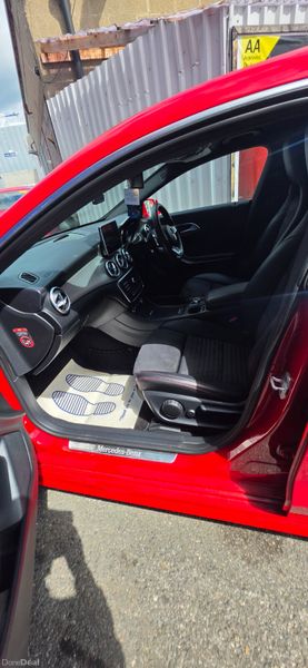 Mercedes Benz CLA 180 Shooting Brake 389447168