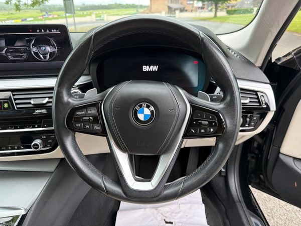 BMW 5-Series 2021 SE MHT 389415502