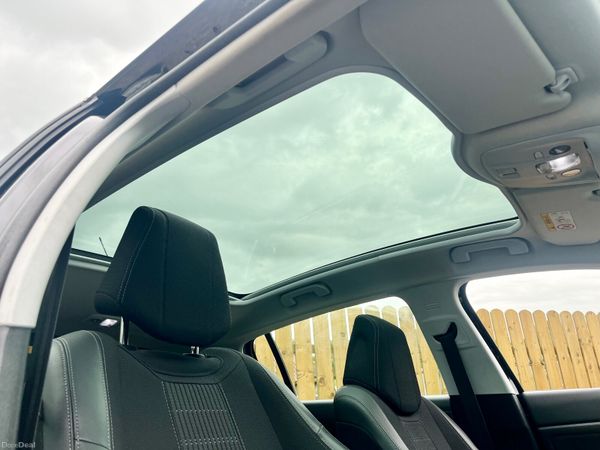 Peugeot 308 2019 top the range allure 389418598