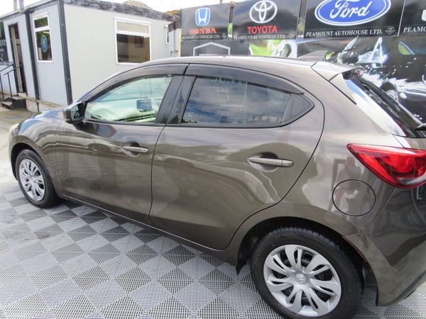 2017 MAZDA DEMIO 5DR 1.3 PETROL AUTOMATIC 389422486