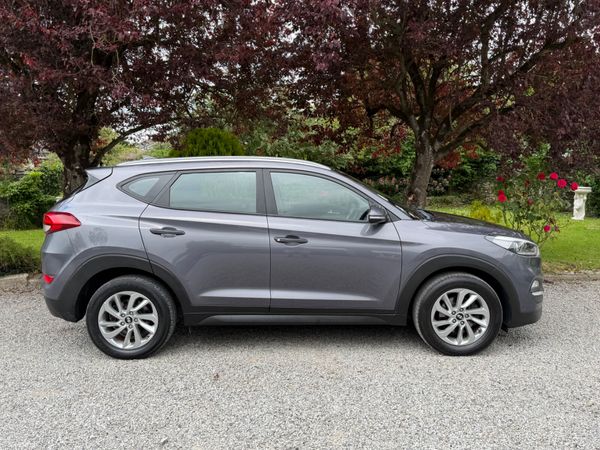 Hyundai Tucson 389423362