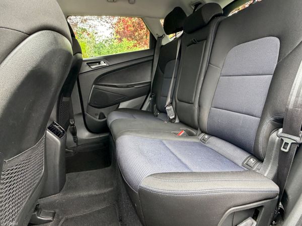Hyundai Tucson 389423372