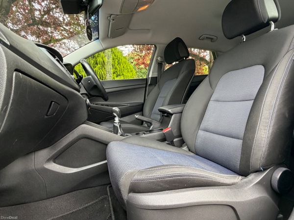 Hyundai Tucson 389423376