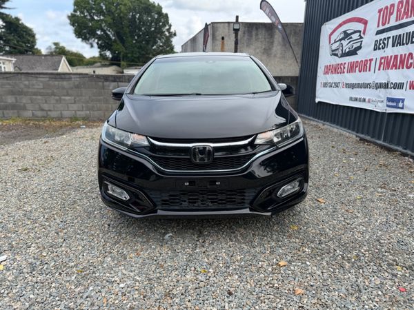 Honda fit 2017/12 low Milage 389423750