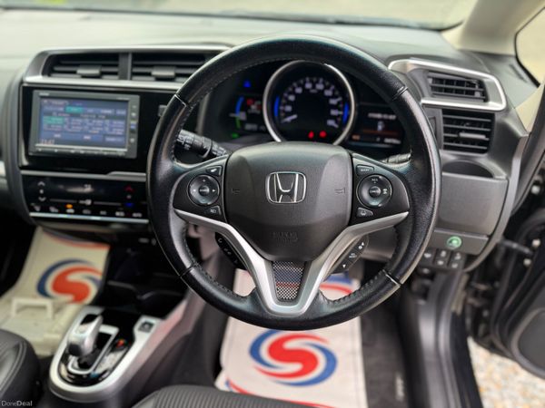 Honda fit 2017/12 low Milage 389423760