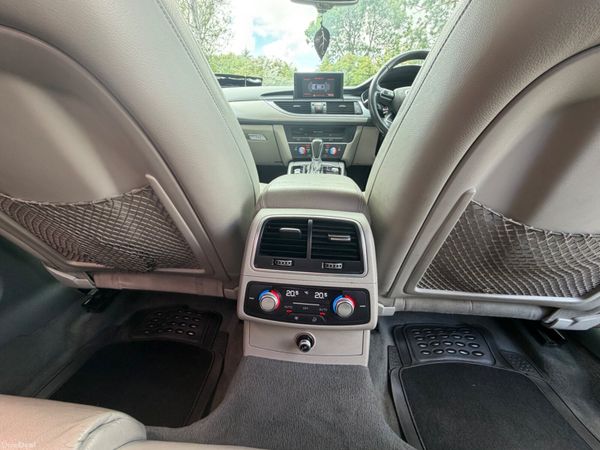 Audi A6 2015 389427002