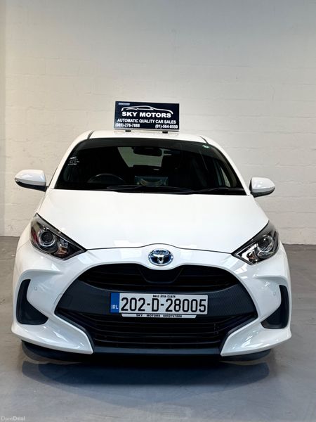 2020 Toyota Yaris 1.5 Hybrid Automatic,19K Miles 389434026