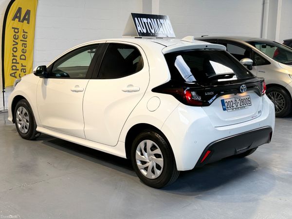 2020 Toyota Yaris 1.5 Hybrid Automatic,19K Miles 389434032