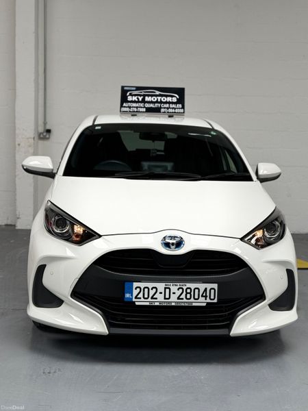 2020 Toyota Yaris  1.5 Hybrid Automatic,31K Miles 389434350
