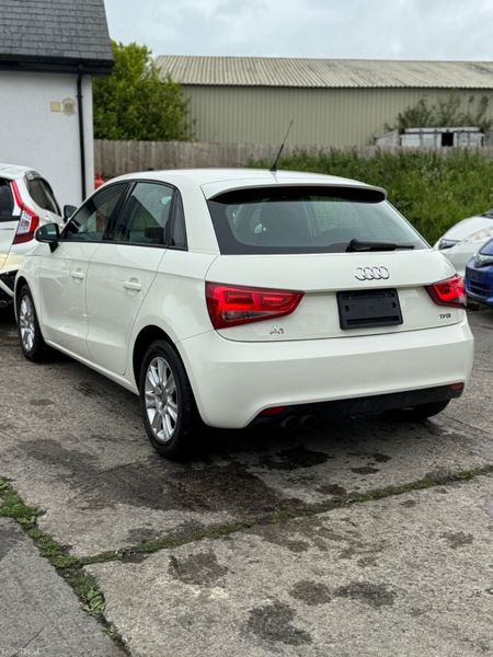 Audi A1 1.4 Auto 42000 KM ONLY 2012 389558826