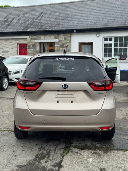 Honda Fit 1.5 Hybrid 24000 KM ONLY 2022 2 KEYS 389559584