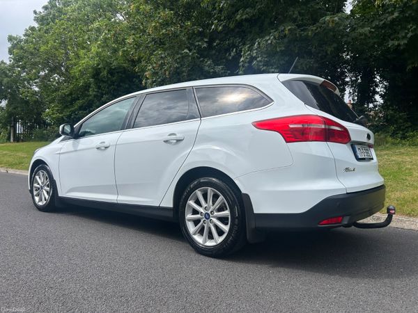 Ford Focus 2017( BELT JUST DONE) 389564144