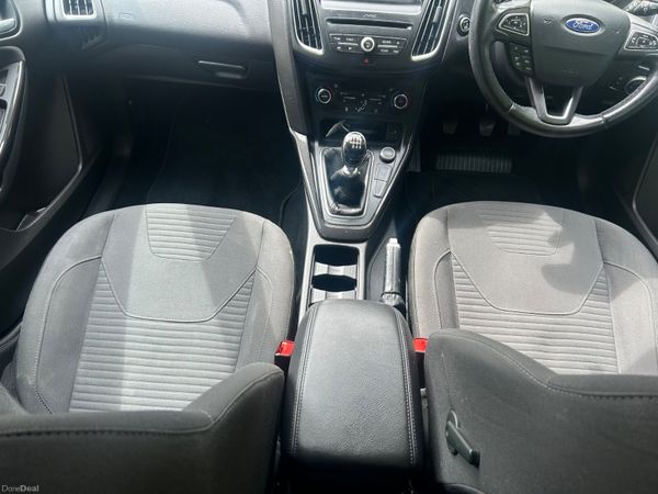 Ford Focus 2017( BELT JUST DONE) 389564152